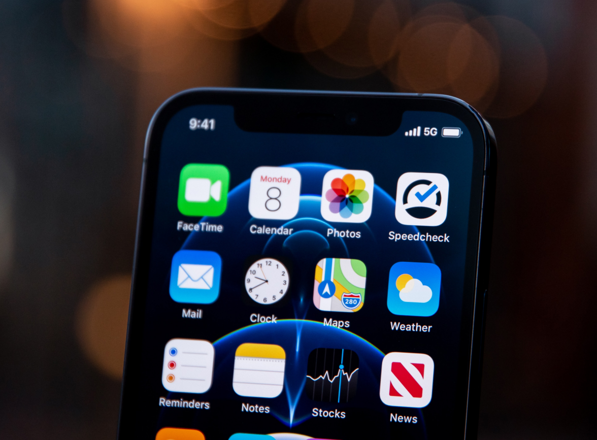 辽宁苹果手机维修分享为什么 iPhone 12 在冬季会自动关机 